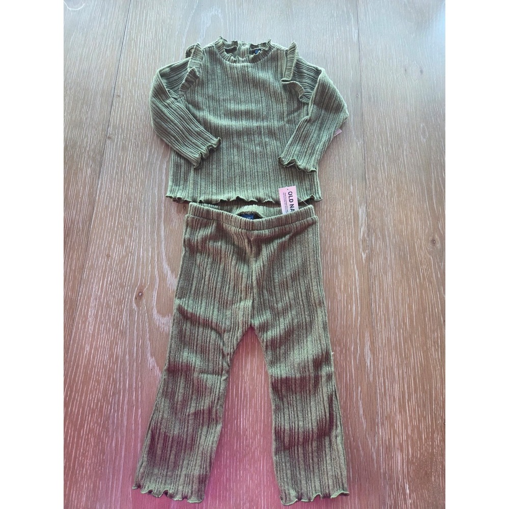 Old navy baby girl set 12-18‎ mos